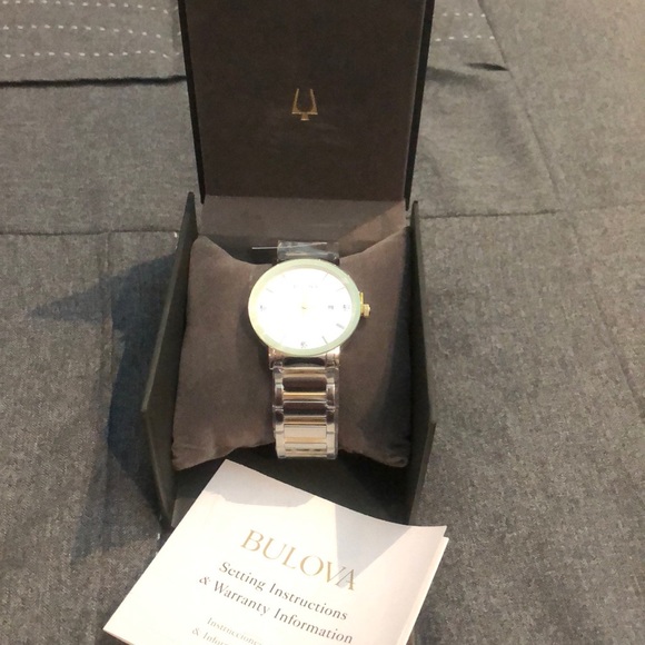 BULOVA Stainless Watch. Time&Date , Crystal face - Picture 2 of 14